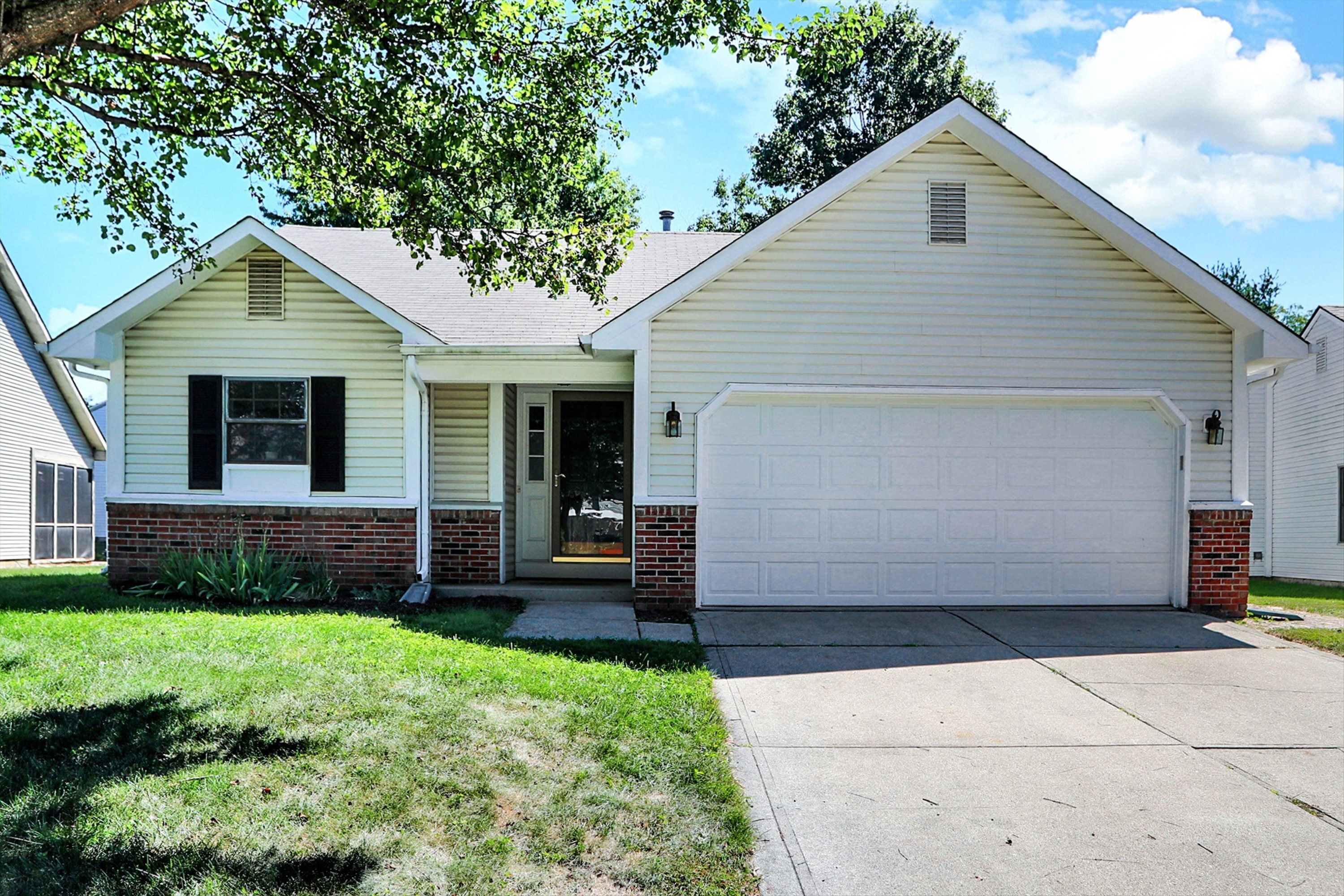 14741 Village Park East Drive Carmel IN 46033