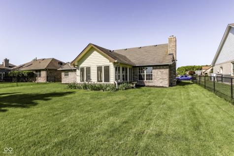 7711 Germander Lane Indianapolis IN 46237