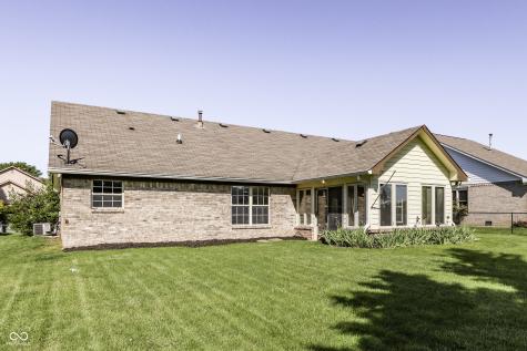 7711 Germander Lane Indianapolis IN 46237