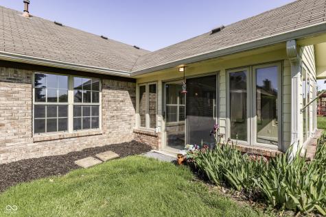 7711 Germander Lane Indianapolis IN 46237