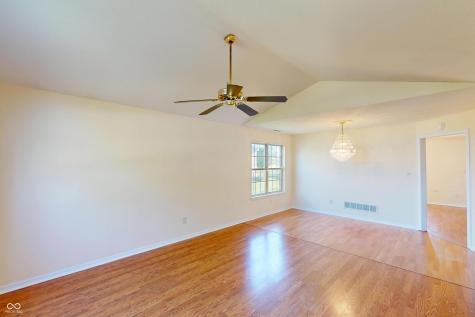 7711 Germander Lane Indianapolis IN 46237