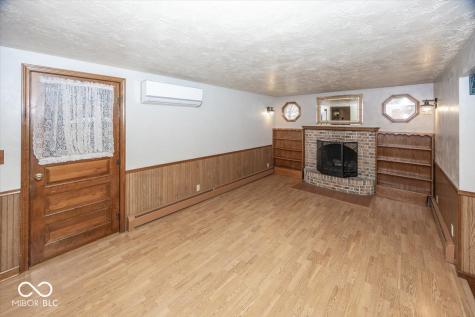 1009 Ranike Drive Anderson IN 46012
