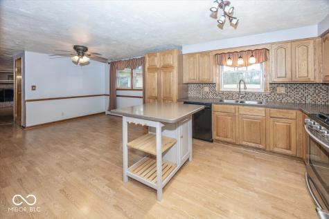 1009 Ranike Drive Anderson IN 46012