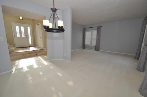 7682 Pinesprings W Drive Indianapolis IN 46256