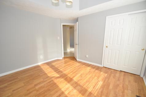7682 Pinesprings W Drive Indianapolis IN 46256