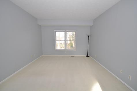 7682 Pinesprings W Drive Indianapolis IN 46256