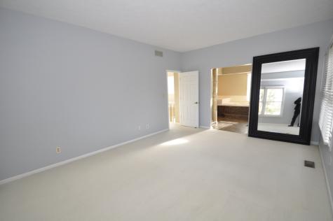 7682 Pinesprings W Drive Indianapolis IN 46256