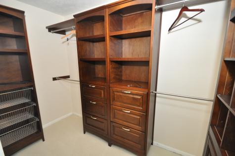 7682 Pinesprings W Drive Indianapolis IN 46256