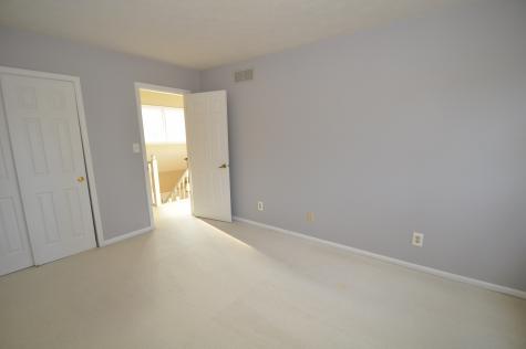 7682 Pinesprings W Drive Indianapolis IN 46256