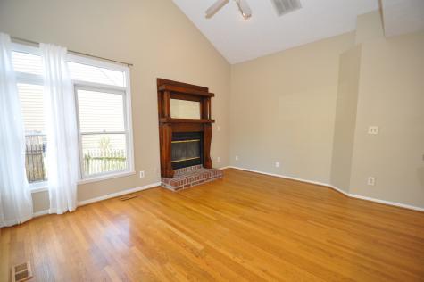 7682 Pinesprings W Drive Indianapolis IN 46256