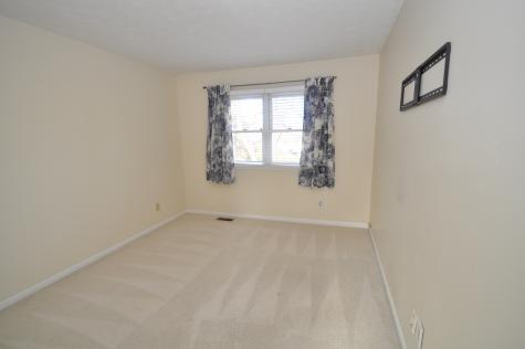 7682 Pinesprings W Drive Indianapolis IN 46256