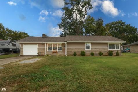 2613 Maple Street Columbus IN 47201