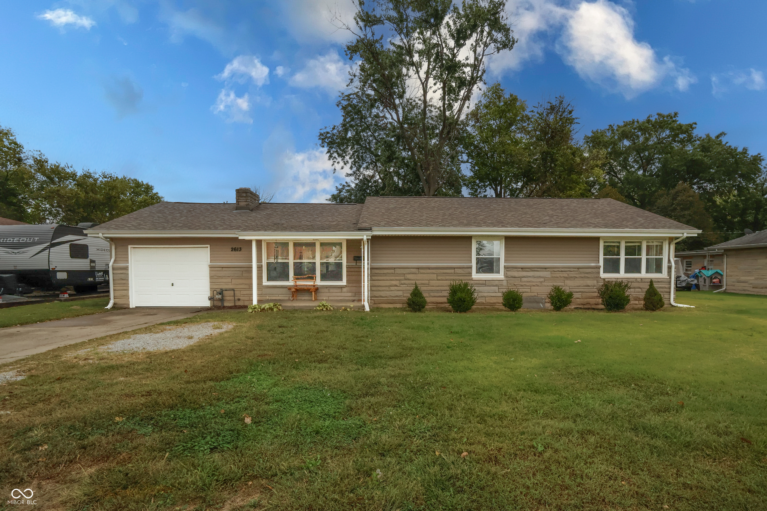 2613 Maple Street Columbus IN 47201