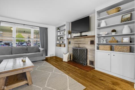 2613 Maple Street Columbus IN 47201