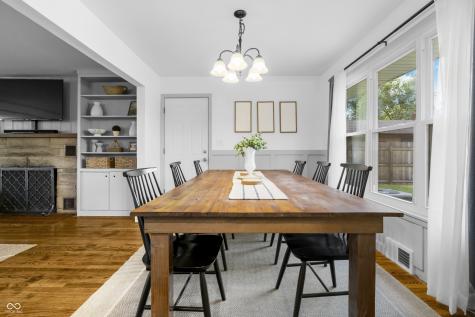 2613 Maple Street Columbus IN 47201