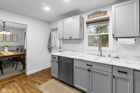 2613 Maple Street Columbus IN 47201