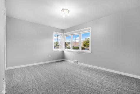 2613 Maple Street Columbus IN 47201