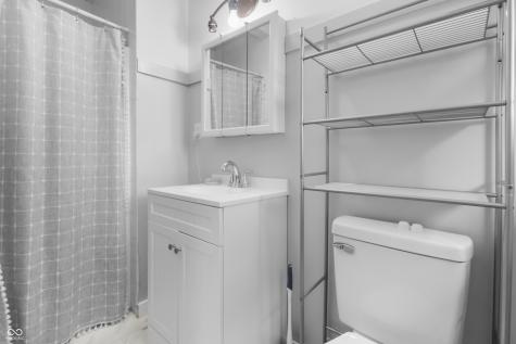 2613 Maple Street Columbus IN 47201