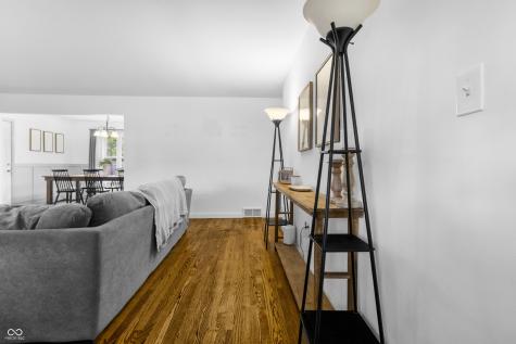 2613 Maple Street Columbus IN 47201