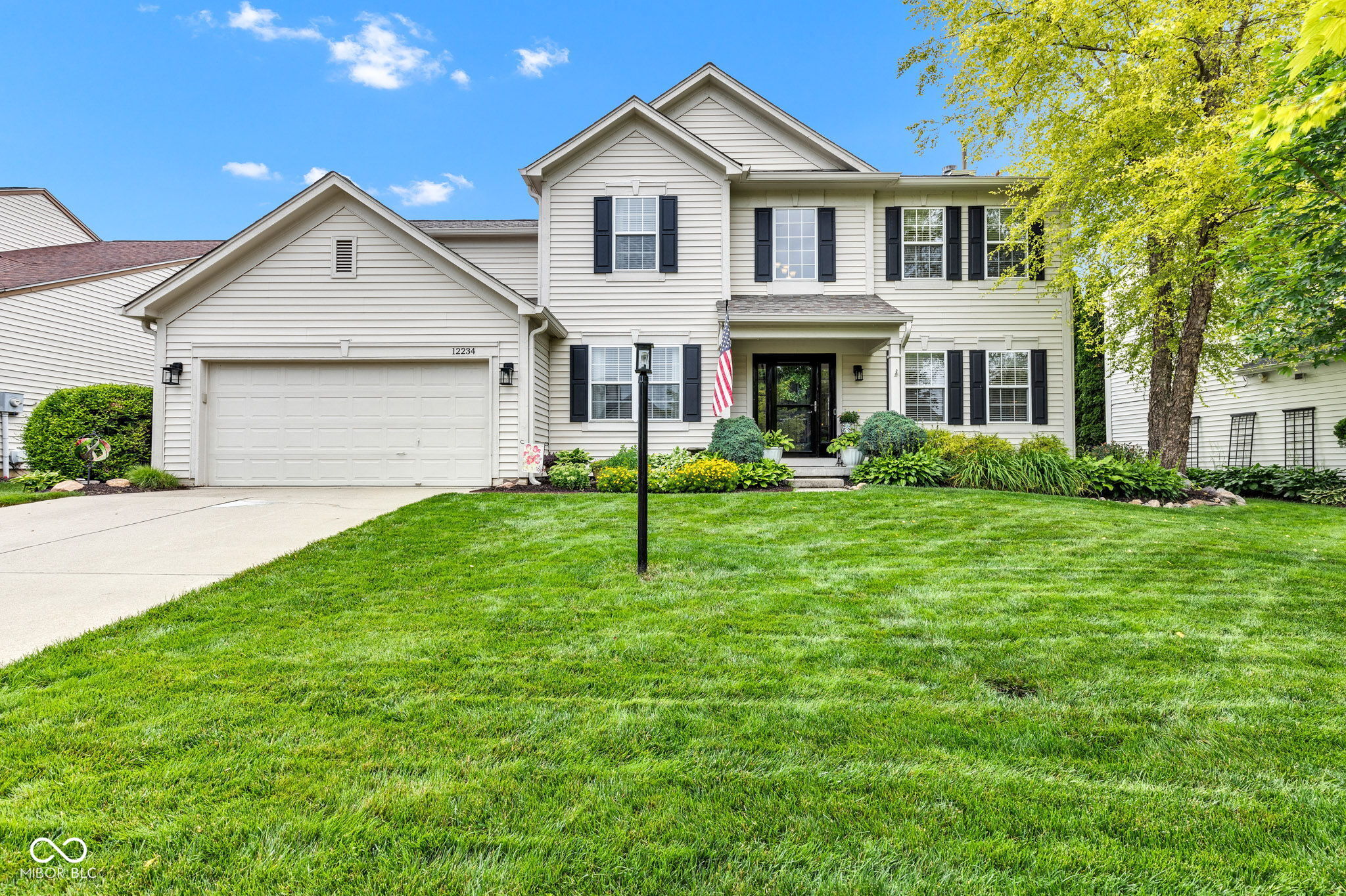 12234 Limestone Drive Fishers IN 46037