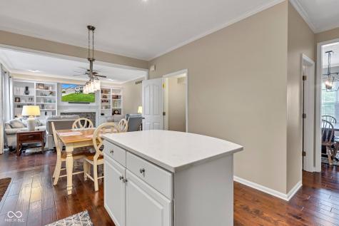 12234 Limestone Drive Fishers IN 46037