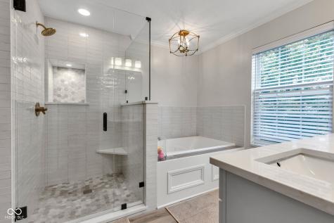 12234 Limestone Drive Fishers IN 46037