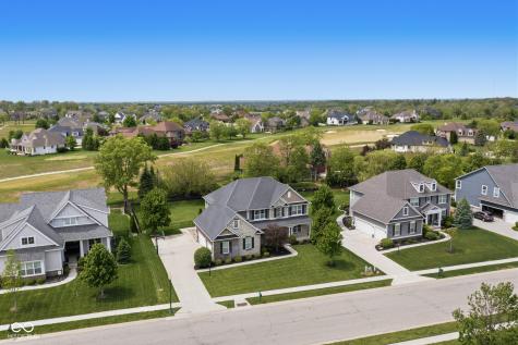 16337 Stonewolf Boulevard Noblesville IN 46060