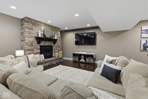 16337 Stonewolf Boulevard Noblesville IN 46060