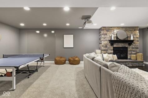 16337 Stonewolf Boulevard Noblesville IN 46060