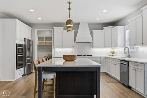 16337 Stonewolf Boulevard Noblesville IN 46060