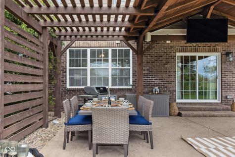 16337 Stonewolf Boulevard Noblesville IN 46060