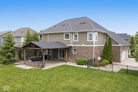 16337 Stonewolf Boulevard Noblesville IN 46060