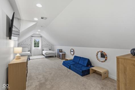 16337 Stonewolf Boulevard Noblesville IN 46060
