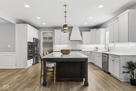 16337 Stonewolf Boulevard Noblesville IN 46060
