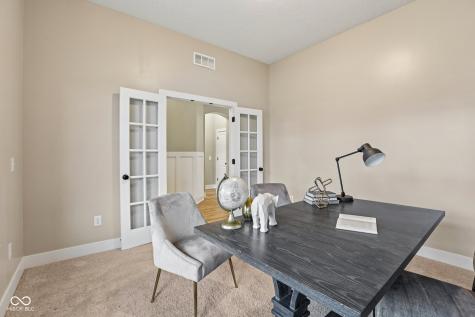 15840 Wiseman Drive Fishers IN 46040