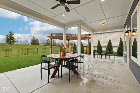 15840 Wiseman Drive Fishers IN 46040