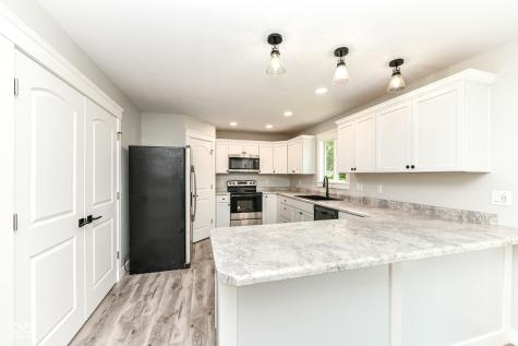 1631 Kentucky Avenue Columbus IN 47201