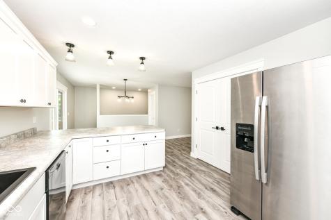 1631 Kentucky Avenue Columbus IN 47201