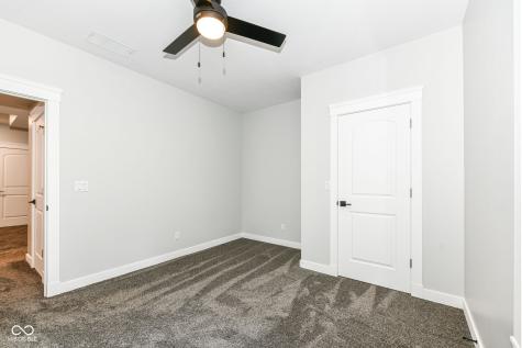 1631 Kentucky Avenue Columbus IN 47201