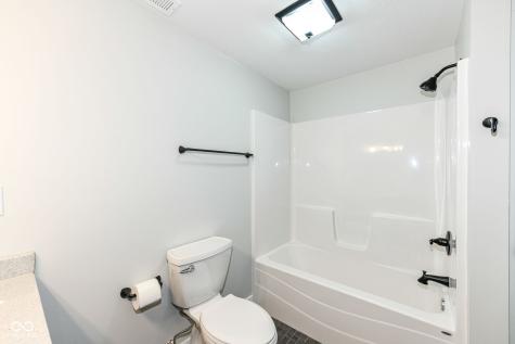 1631 Kentucky Avenue Columbus IN 47201