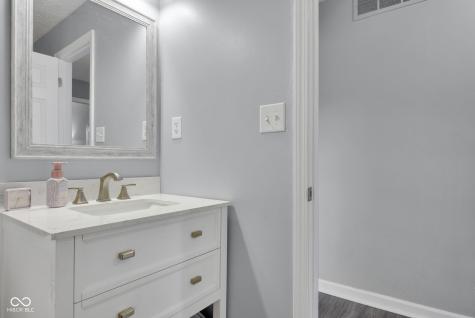 8245 Devon Avenue Indianapolis IN 46239