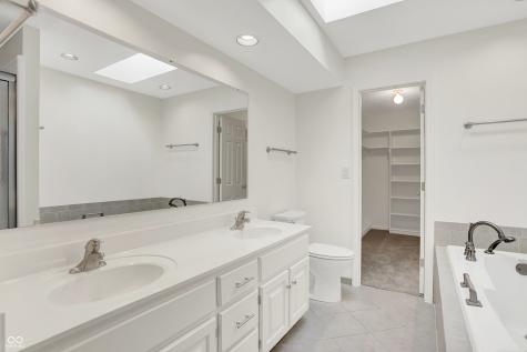 5012 Colfax Circle Carmel IN 46033