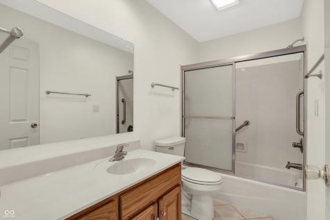 5012 Colfax Circle Carmel IN 46033