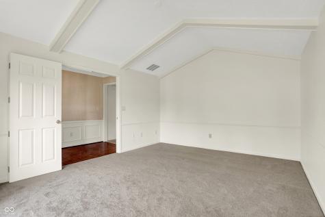 5012 Colfax Circle Carmel IN 46033