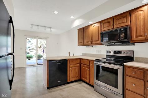 5012 Colfax Circle Carmel IN 46033
