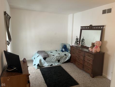 8404 Oaklandon Road Indianapolis IN 46236