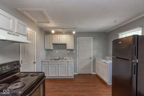 2808 W 10th Street Indianapolis IN 46222