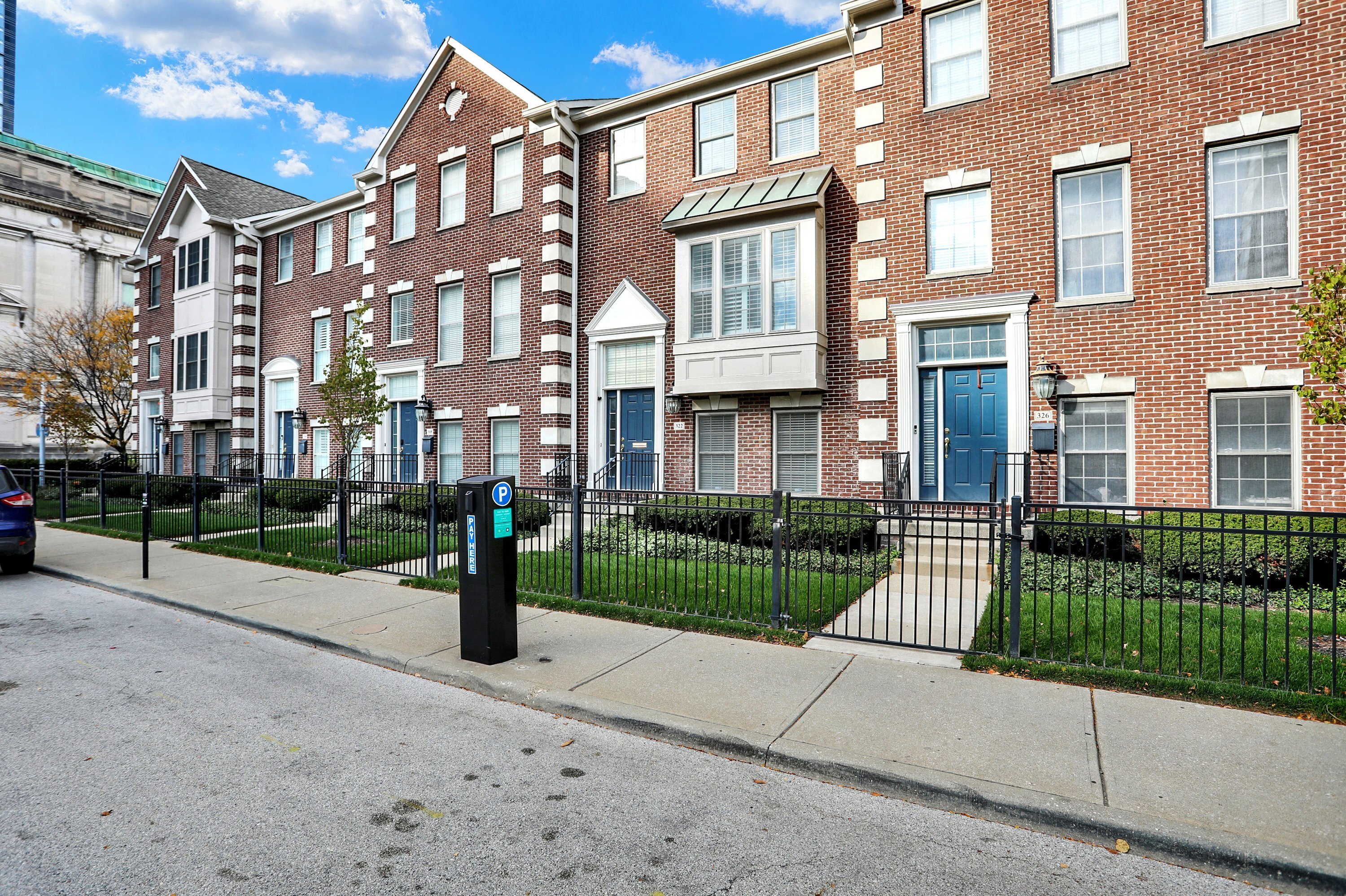 322 E Ohio Street Indianapolis IN 46204
