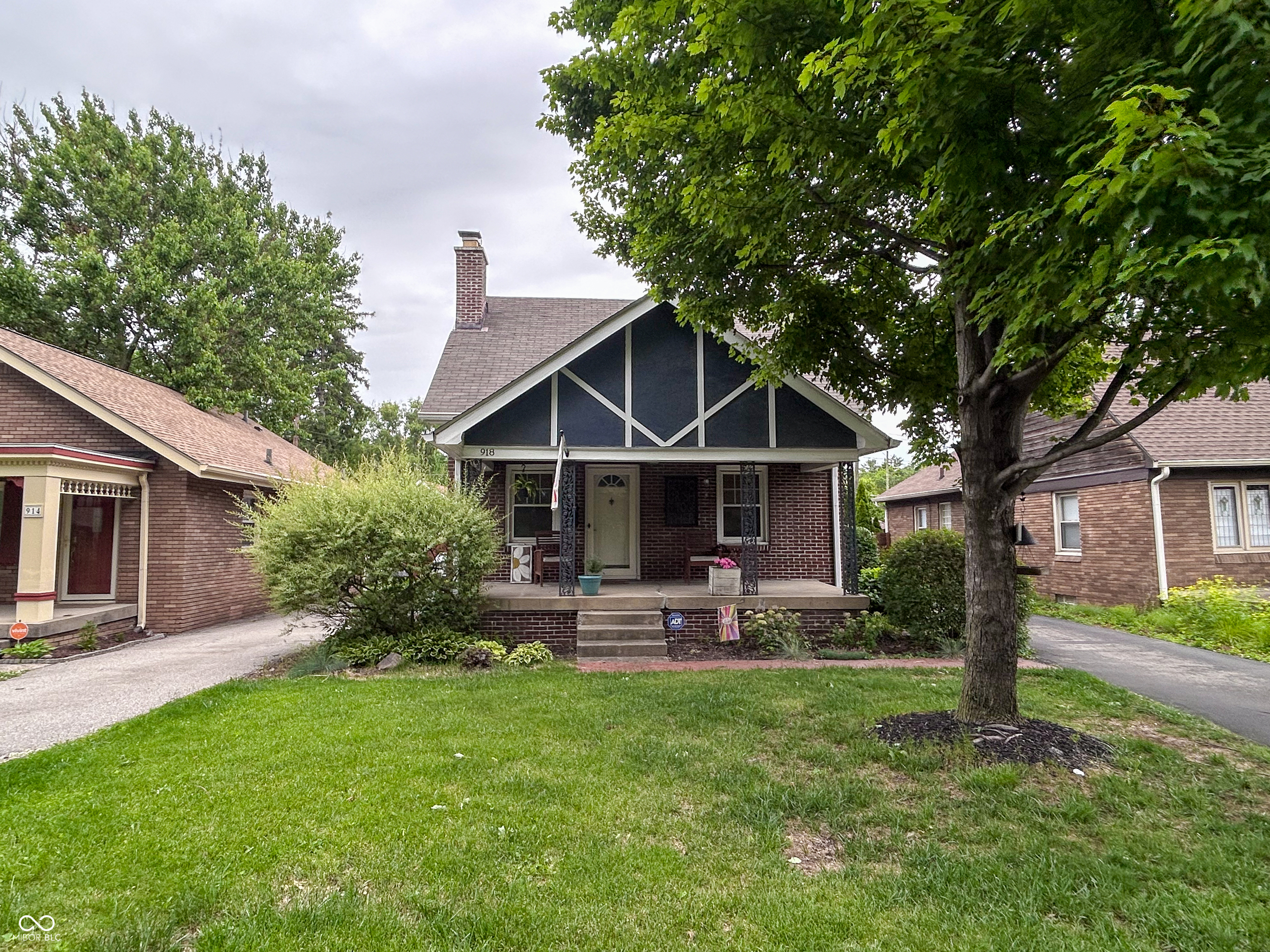 918 Kessler Boulevard East Drive Indianapolis IN 46220