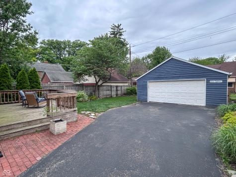 918 Kessler Boulevard East Drive Indianapolis IN 46220